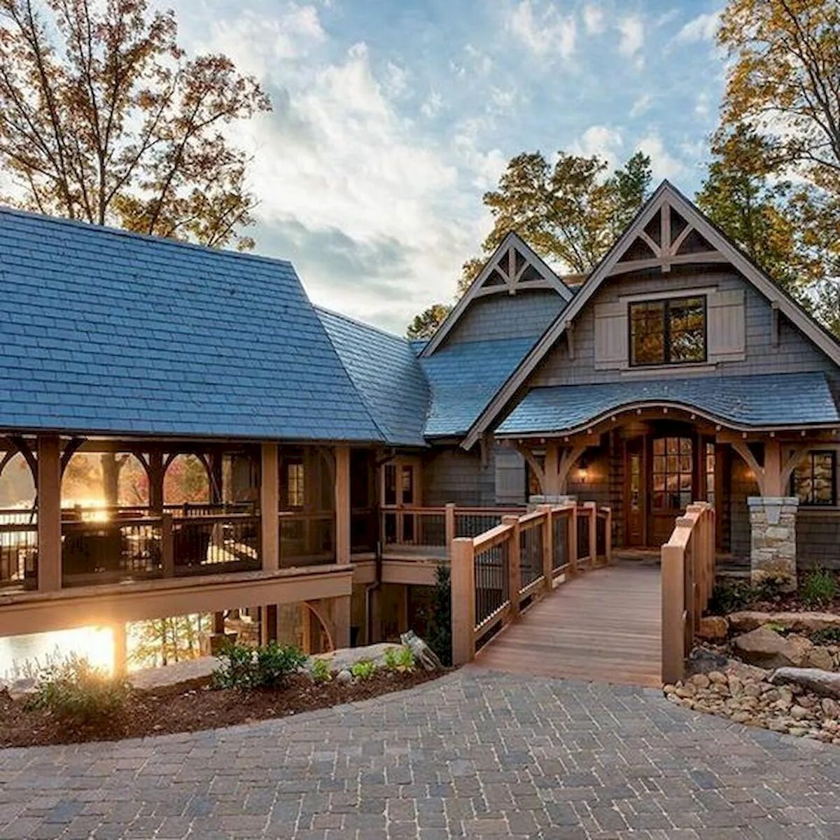 Дом маэстро хонка. Тропический интерьер в деревянном доме. Красивый коттедж в лесу. Виллинджили. Ранчо дача америка.