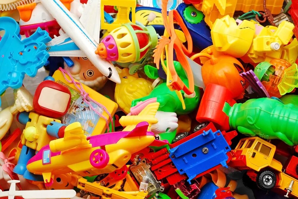 Игрушки из пластмассы. Plastic toys. Много игрушек. Plastic toys. Пластмасса для детей.