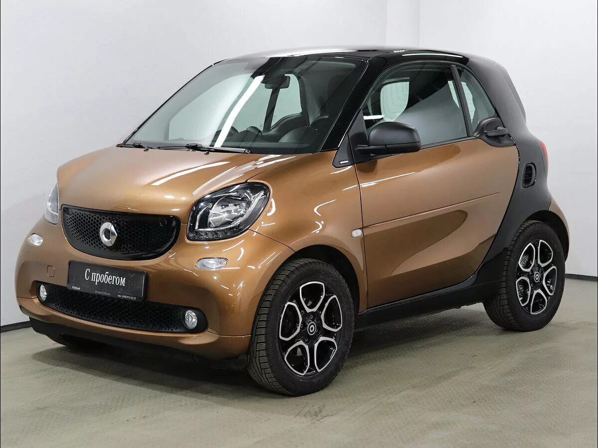 Смарт купить симферополь. Smart Fortwo 3. Smart Fortwo 5 дверный. Smart Fortwo 4 двери. Smart Fortwo коричневый.