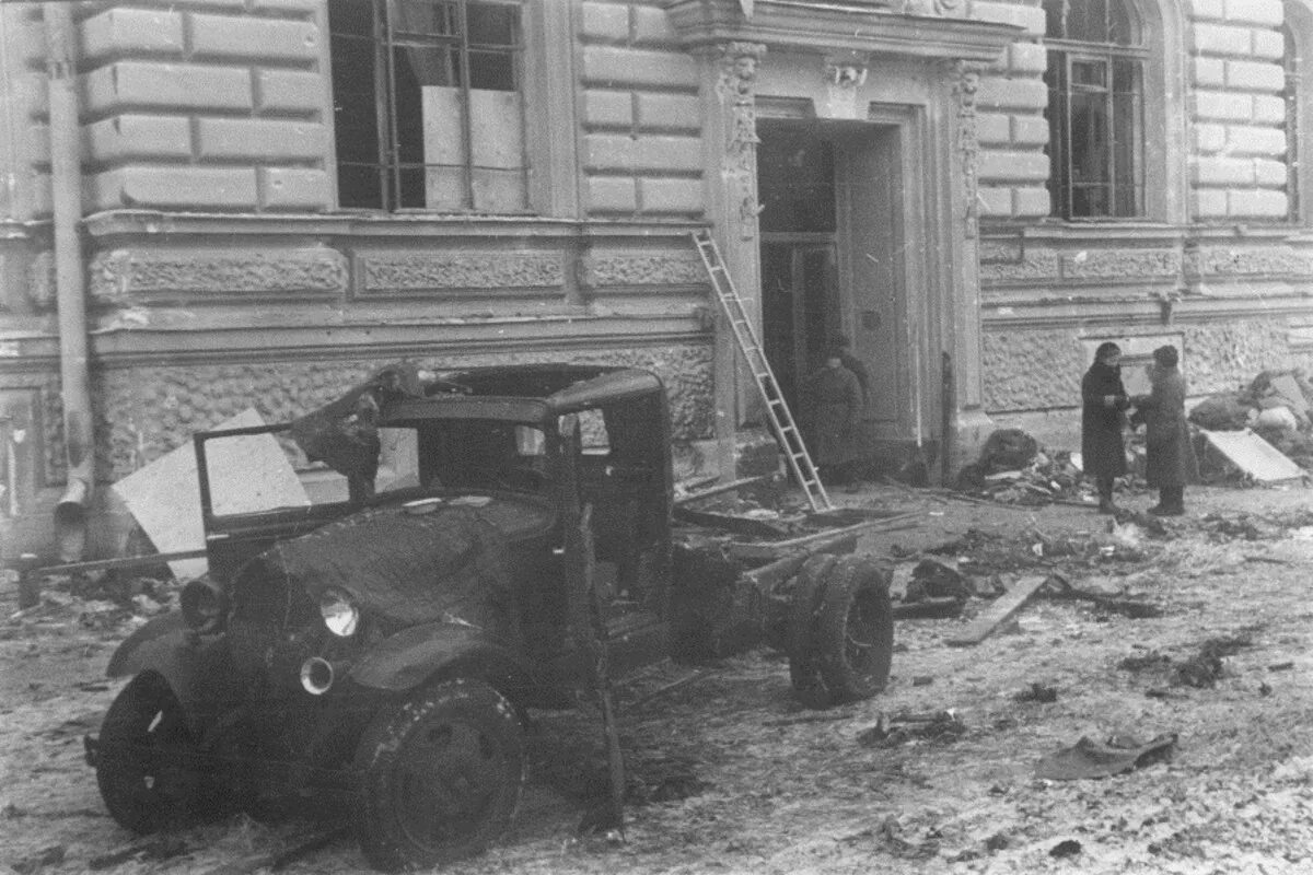 Разрушенный ленинград. Блокадный Ленинград политехнический институт.