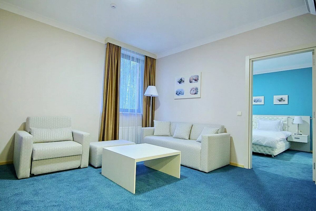 Аквапарк минск гостиница. Отель аква минск лебяжий. Аква минск гостиница лебяжий. Аква минск гостиница бунгало. Аква минск гостиница лебяжий.