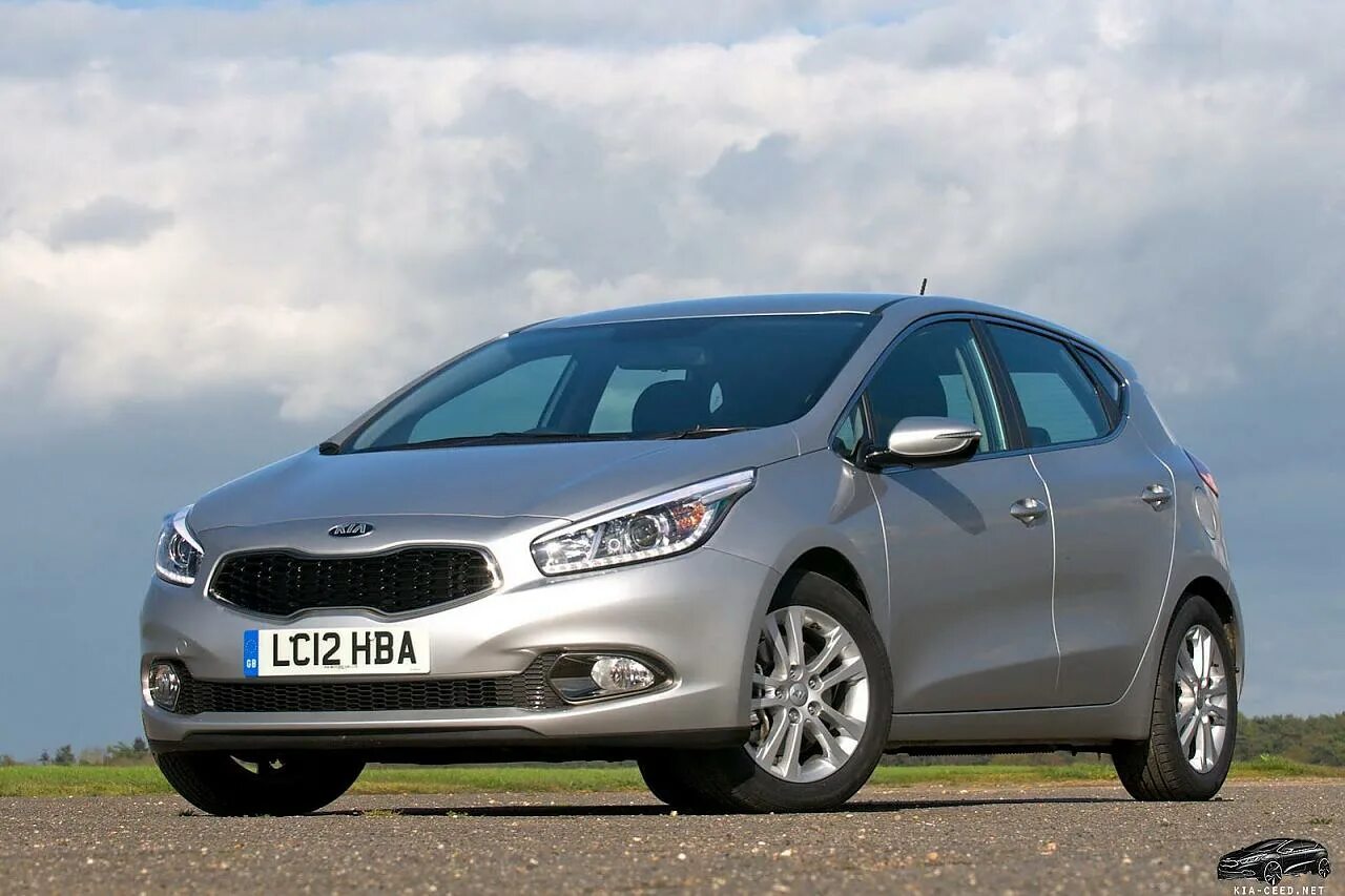 Сами сид. Kia Seed 2. Kia Ceed 2012. Kia СИД 2012. Kia Ceed 2012 хэтчбек.