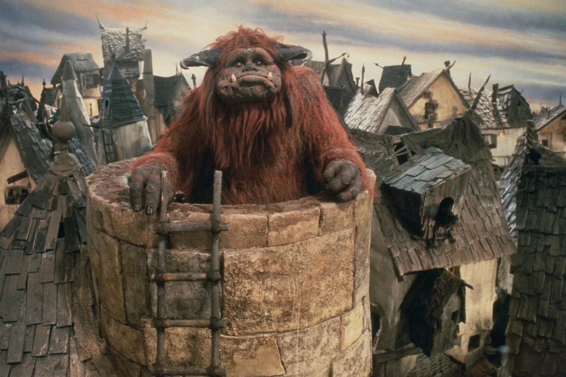 Labyrinth keepers. Labyrinth keepers