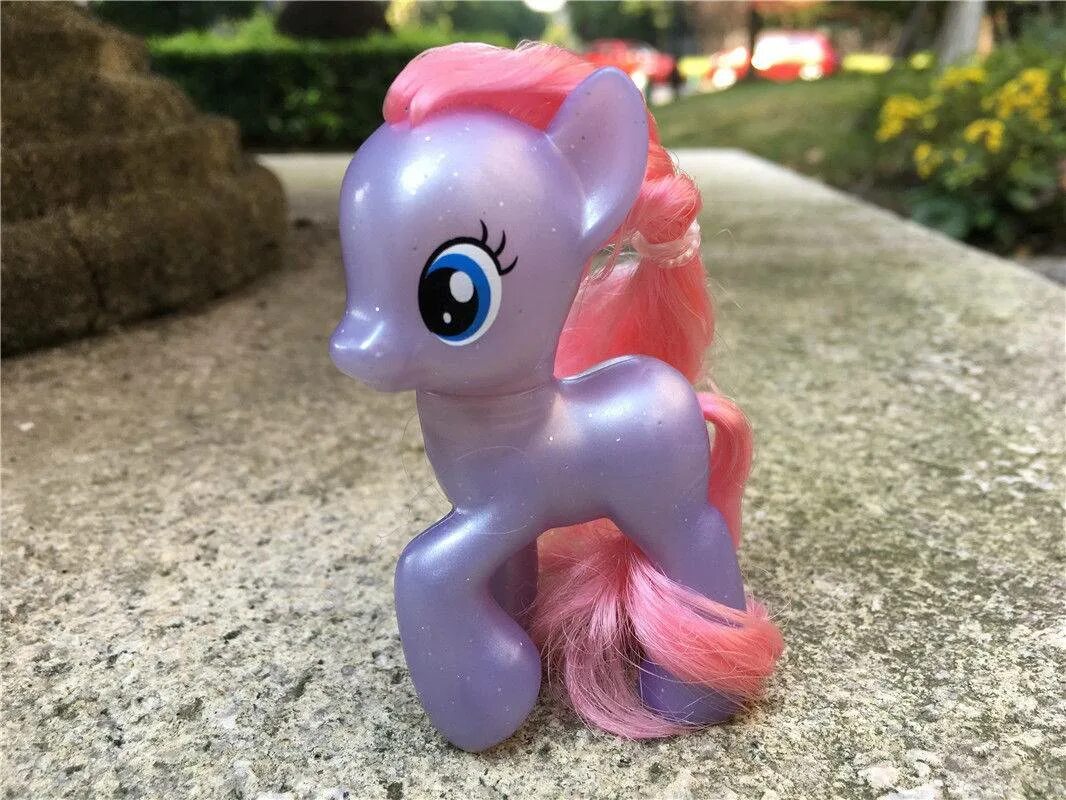 My little pony оригинал. Игрушка пони редхарт. пони медсестра редхарт. my little pony редхарт. перламутровые пони.