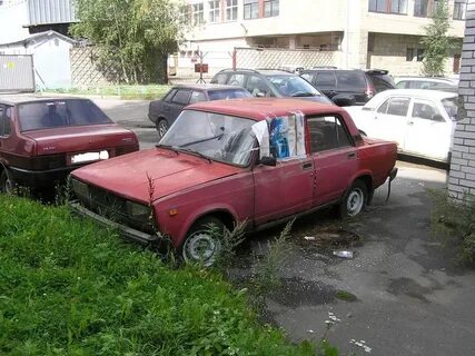 Машины в кировском районе