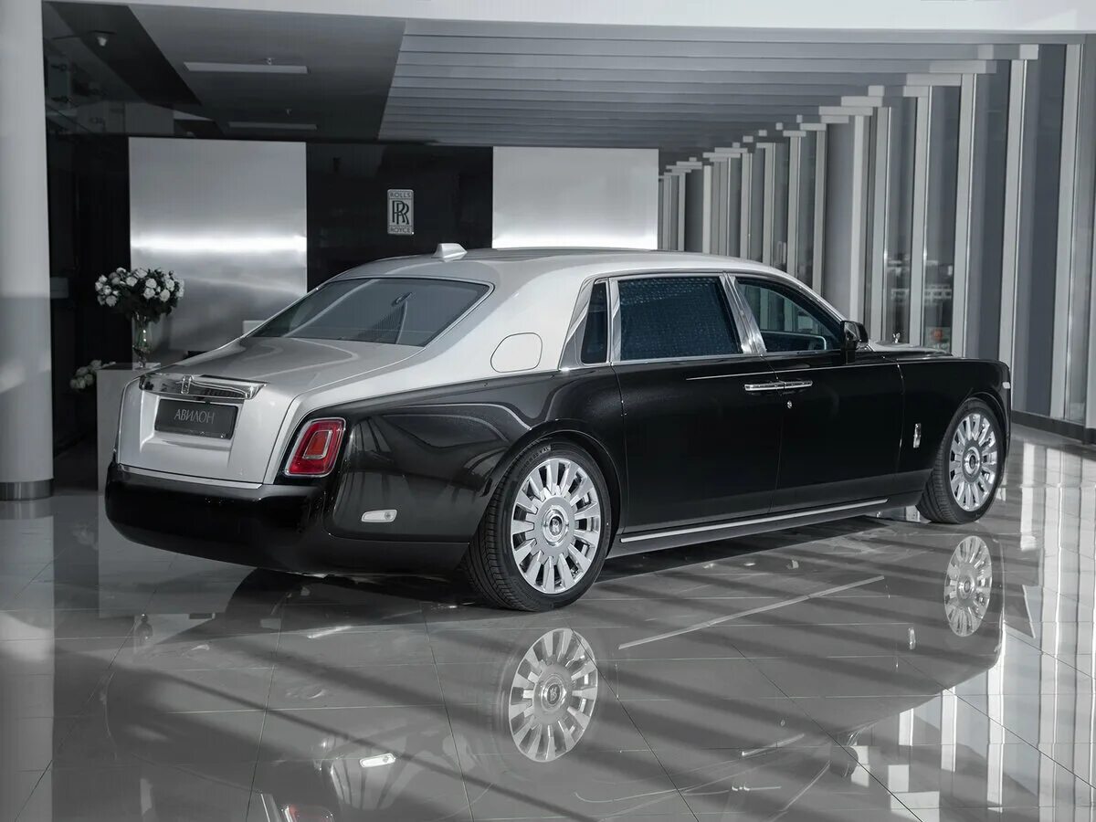Новый rolls-royce phantom viii. Rolls royce viii. Rolls-royce phantom viii. Rolls royce phantom 8. Rolls royce viii.
