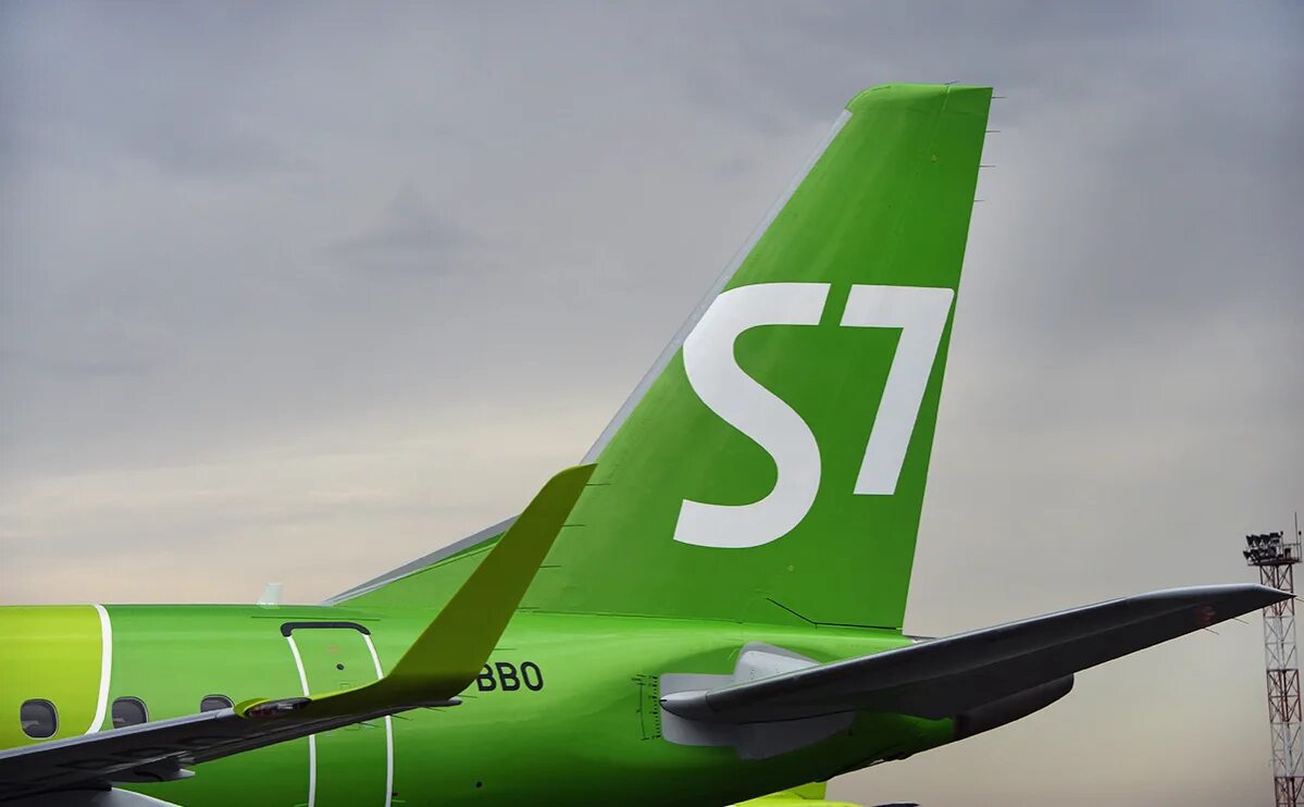 Авиакомпания Сибирь s7 Airlines. Самолет Джей Севен. Авиакомпания Сибирь s7. Авиакомпания Сибирь ливрея.