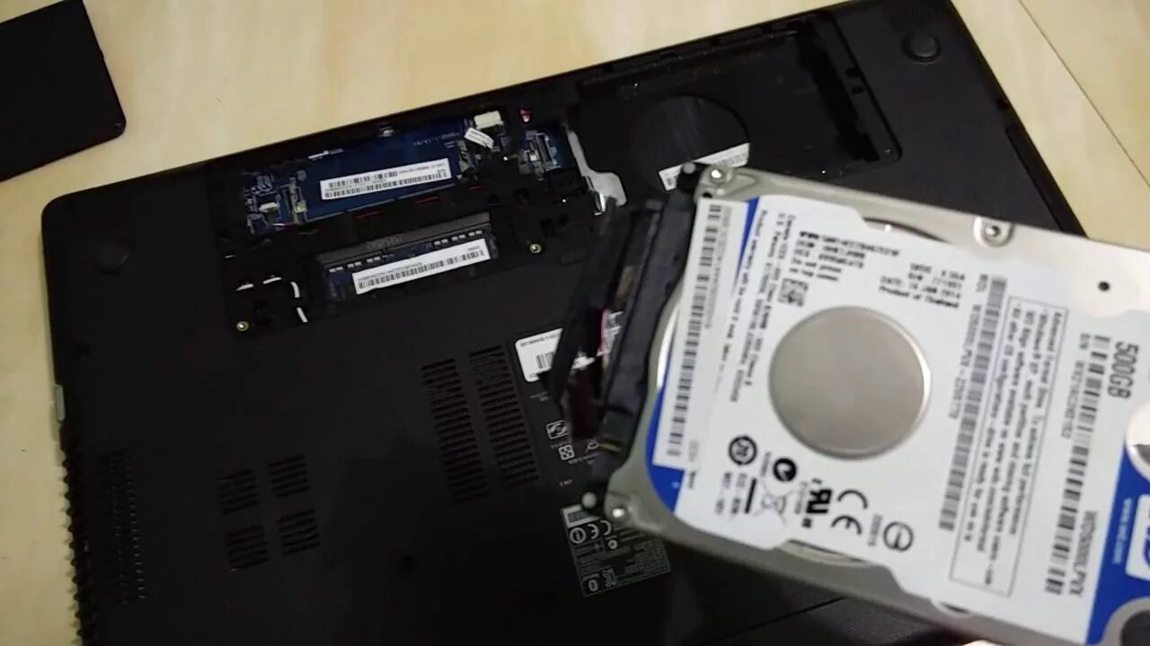 Acer e1 571g крышка HDD. Жесткий диск для Асер аспире BL 50. Жесткий диск для ноутбука Acer 2262. SSD для ноутбука Acer Aspire.