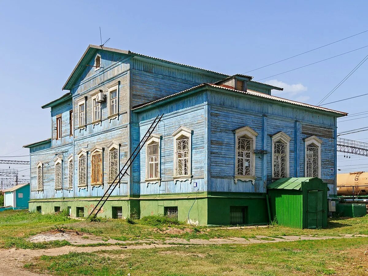 Электричка петровал волгоград 1. Станция гумрак. Железнодорожная развязка. Жд станция гумрак волгоград. Жд станция гумрак волгоград.