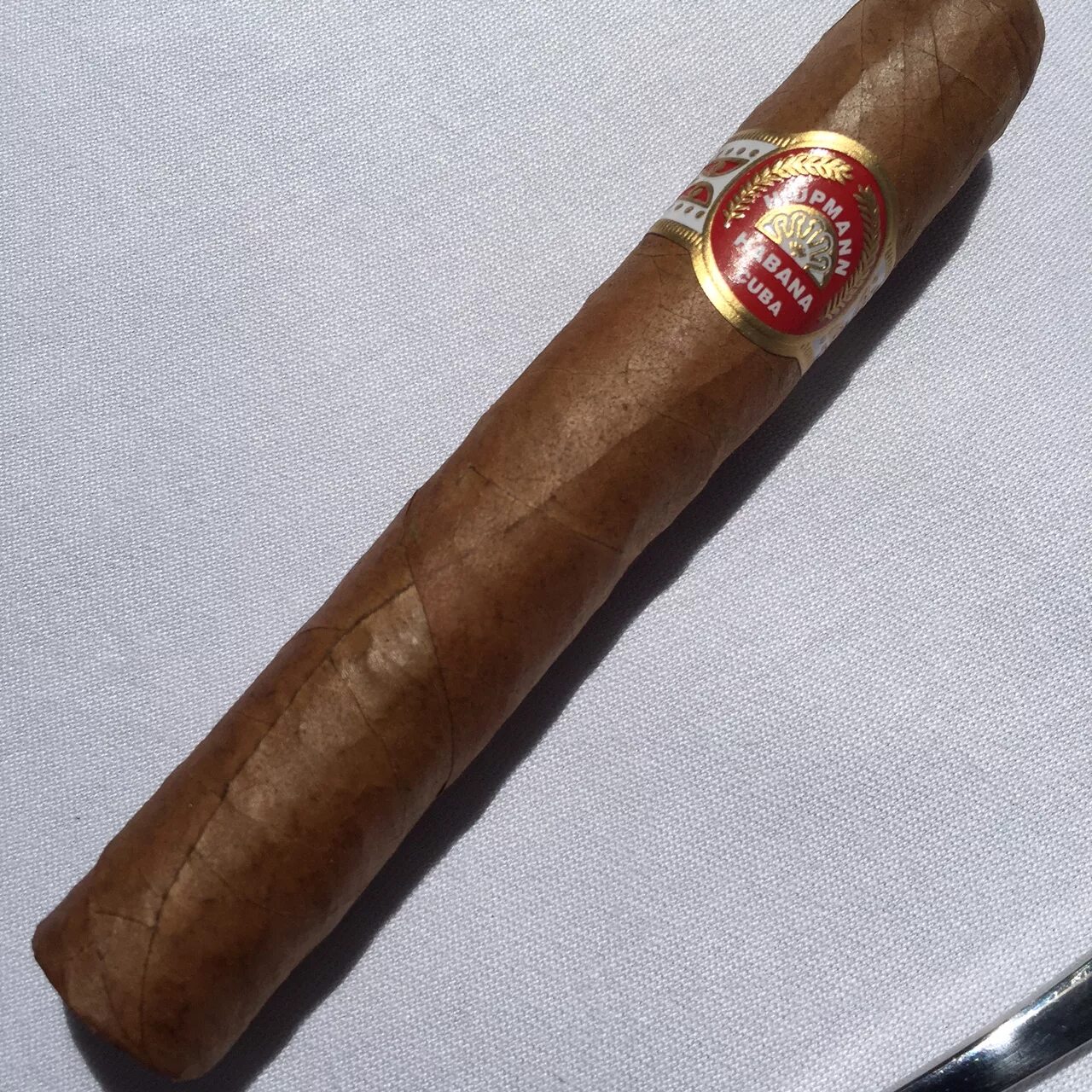 Rocks сигары. H upmann connoisseur no 1. турецкая сигара cohiba che. che no1 habano сигариллы. сигары в турции.