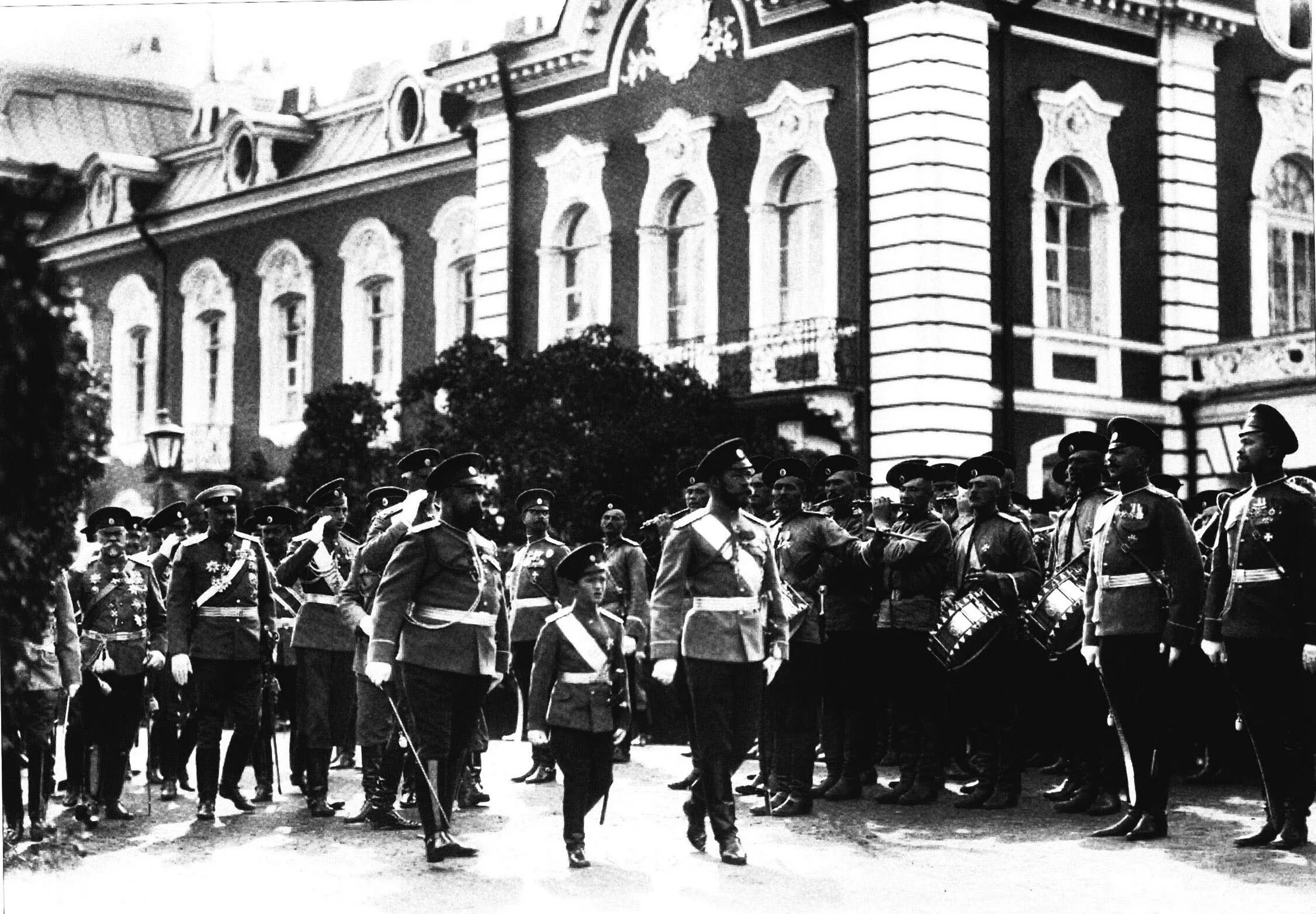 футболисты российской империи. марсово поле в санкт-петербурге фото 1912 год. 1912 год российская империя. император николая ii в златоусте. российская империя 1912.