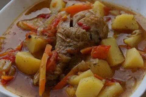 Жаркое с курицей и картошкой в мультиварке