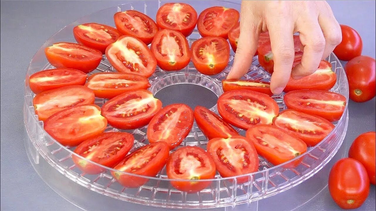 Кухня наизнанку блюда. Кухня наизнанку вялим помидоры. кухня наизнанку сушка овощей. кухня наизнанку вяленые помидоры. кухня наизнанку овощи.