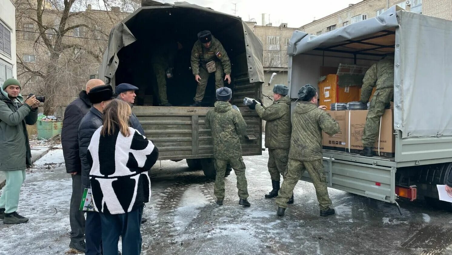 Участники спецоперации на Украине. Станица Луганская.