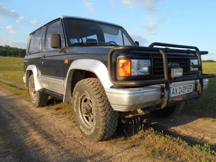 Isuzu trooper 1