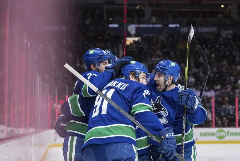 Ванкувер кэнакс состав 2025. Vancouver canucks. сиэтл ванкувер. сиэтл ванкувер агломерация.