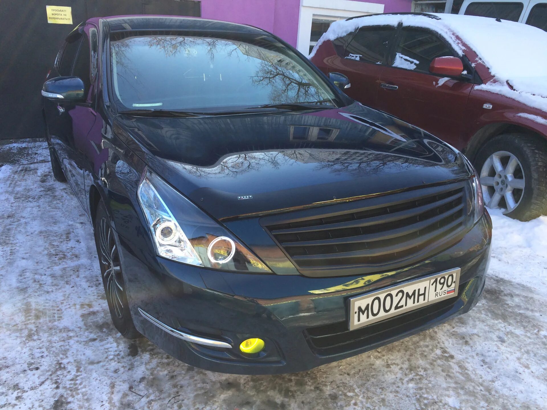 Nissan Teana j32 мухобойка на капот. Nissan Teana j32. Мухобойка Теана j31. Дефлектор капота Nissan Teana j32.