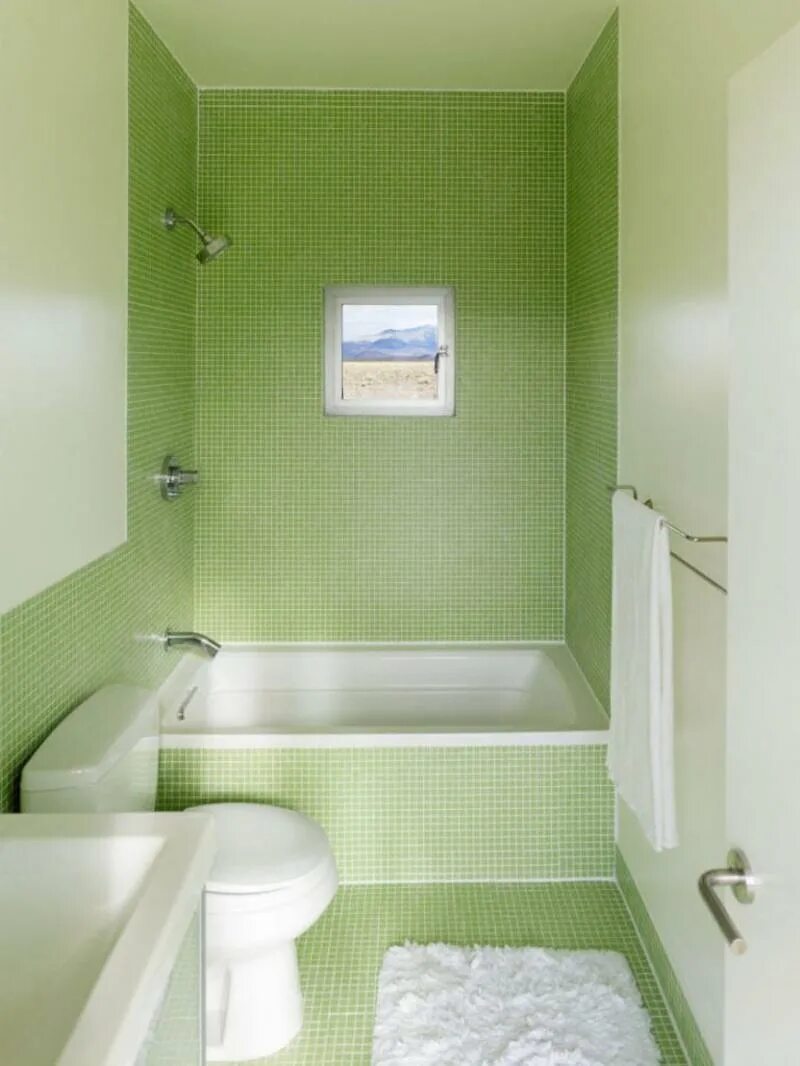 Узкая ванная. Маленькая узкая ванная комната. Интерьер узкой ванной комнаты. Интерьер ванной комнаты в хрущевке. Фото небольшой ванной комнаты