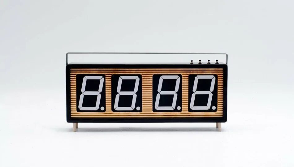 Часы настольные электронные зеленые. Необычные электронные часы настольные. Американские часы настольные. Цифровые настольные часы андроид. Часы электронные настольные лофт.