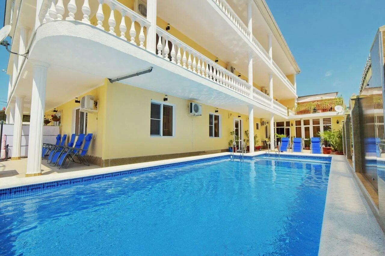 Гостевой дом rodina в лоо. Гостевой дом закон 2024. Гостевой дом закон 2024. Гостевой дом закон 2024. Лазаревское гостиница аталанта.