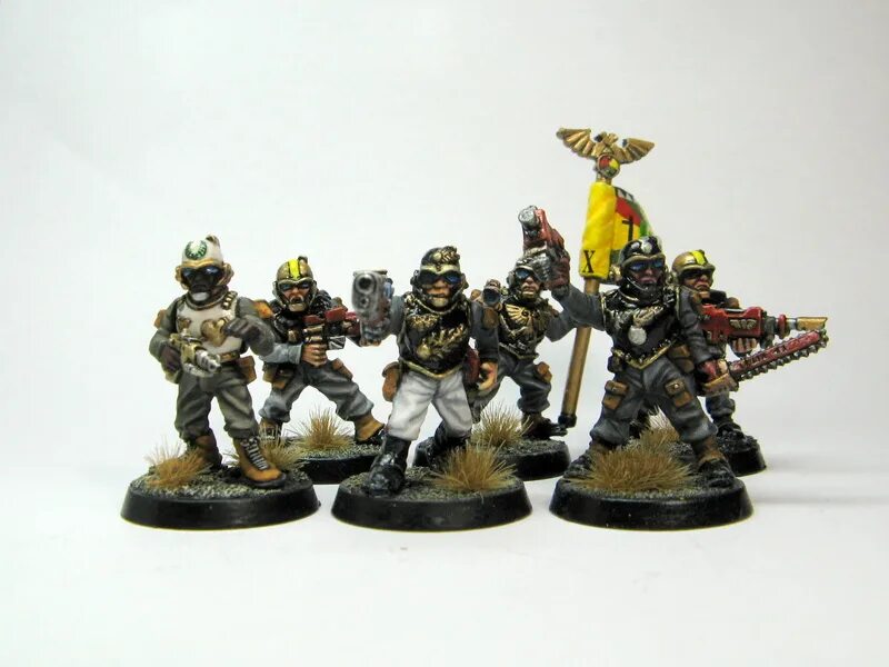 Warhammer rogue trader напарники. Rogue trader warhammer планеты янус даргонус. rogue trader miniatures. железные воины миниатюры красные. вентиль уд 5 rogue trader.