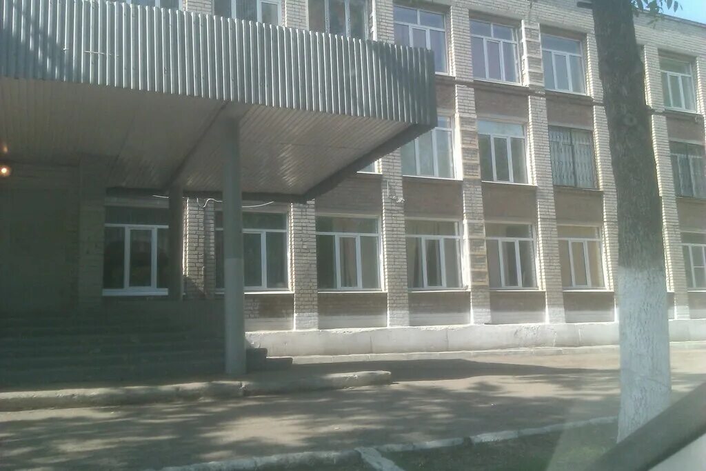 школа 32 самара. школа 48 самара. директор школы 106 самара. школа 37 самара. мбоу школа 5 самара.