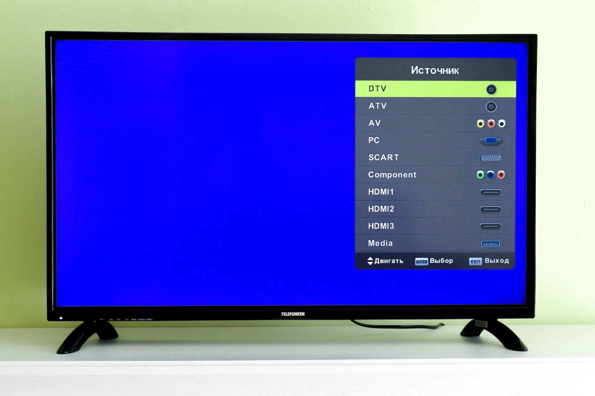 Телевизор самсунг выбор источника сигнала. Supra телевизор 32 HDMI. Источник сигнала на телевизоре. Выбор источника сигнала на телевизоре.