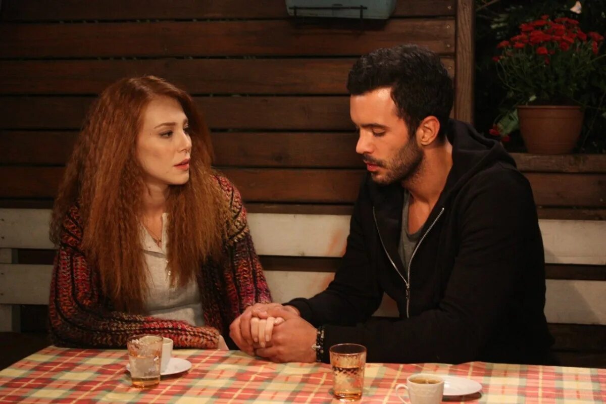 любовь напрокат турецкий сериал. любовь напрокат 2. омер и дефне. эльчин сангу. турецкий сериал любовь дефне.