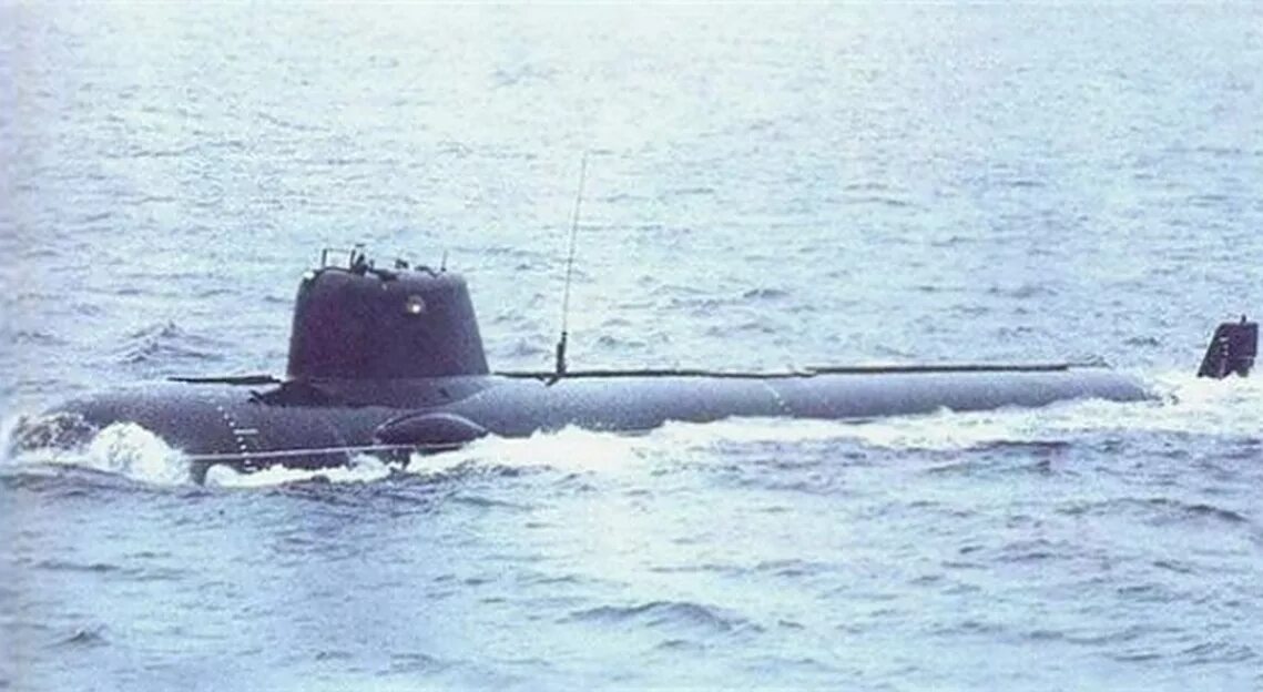 Лошарик подводная лодка экипаж. Лошарик подводная лодка. Подводная лодка ас-12 лошарик. Атомная глубоководная станция ас-31 лошарик. Ас 12 подводная.
