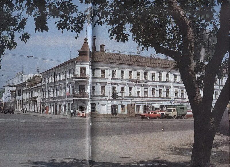 Телефонов казань старый. Ул. Тукая.красный Восток. Казань. 1966 Года.. Казань 1986. Казань 1986 год фото. Советская улица Татарстан.