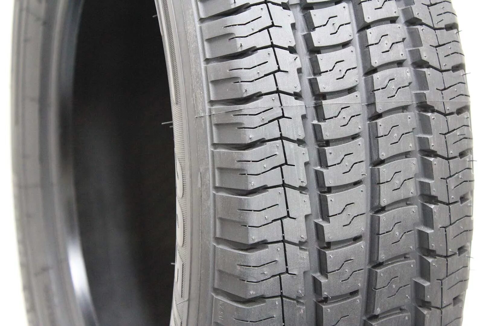 Купить 215 75 16с. 185/75 R16c Kormoran VANPRO b2 104/102r. Kormoran 225/75r16c 118/116r VANPRO b2 TL. Kormoran 195/70r15c 104/102r VANPRO b2 TL. Kormoran 185/75r16c 104/102r VANPRO b2 TL.