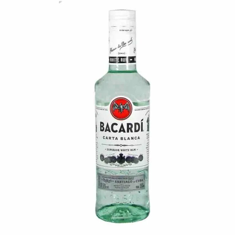 Ром бакарди москва. Ром Bacardi carta Blanca 40% 0,7л. Ром бакарди 0.25. Бакарди Ром голубой. Bacardi carta Blanca.