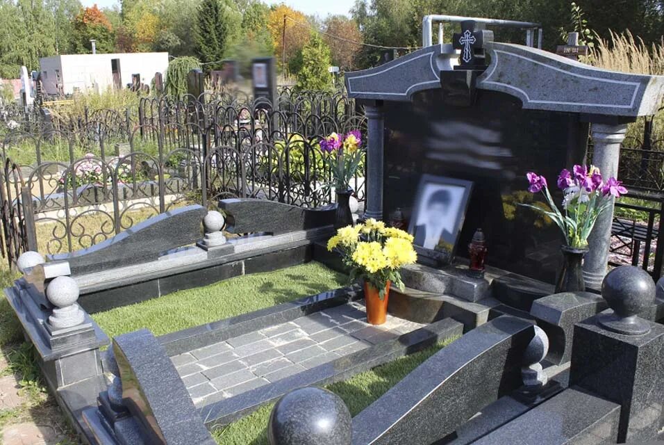 Николо архангельская гранитная мастерская. Николо архангельская гранитная мастерская. Гранитная мастерская алабушевское кладбище. Рублевское кладбище в москве. Николо архангельская гранитная мастерская.
