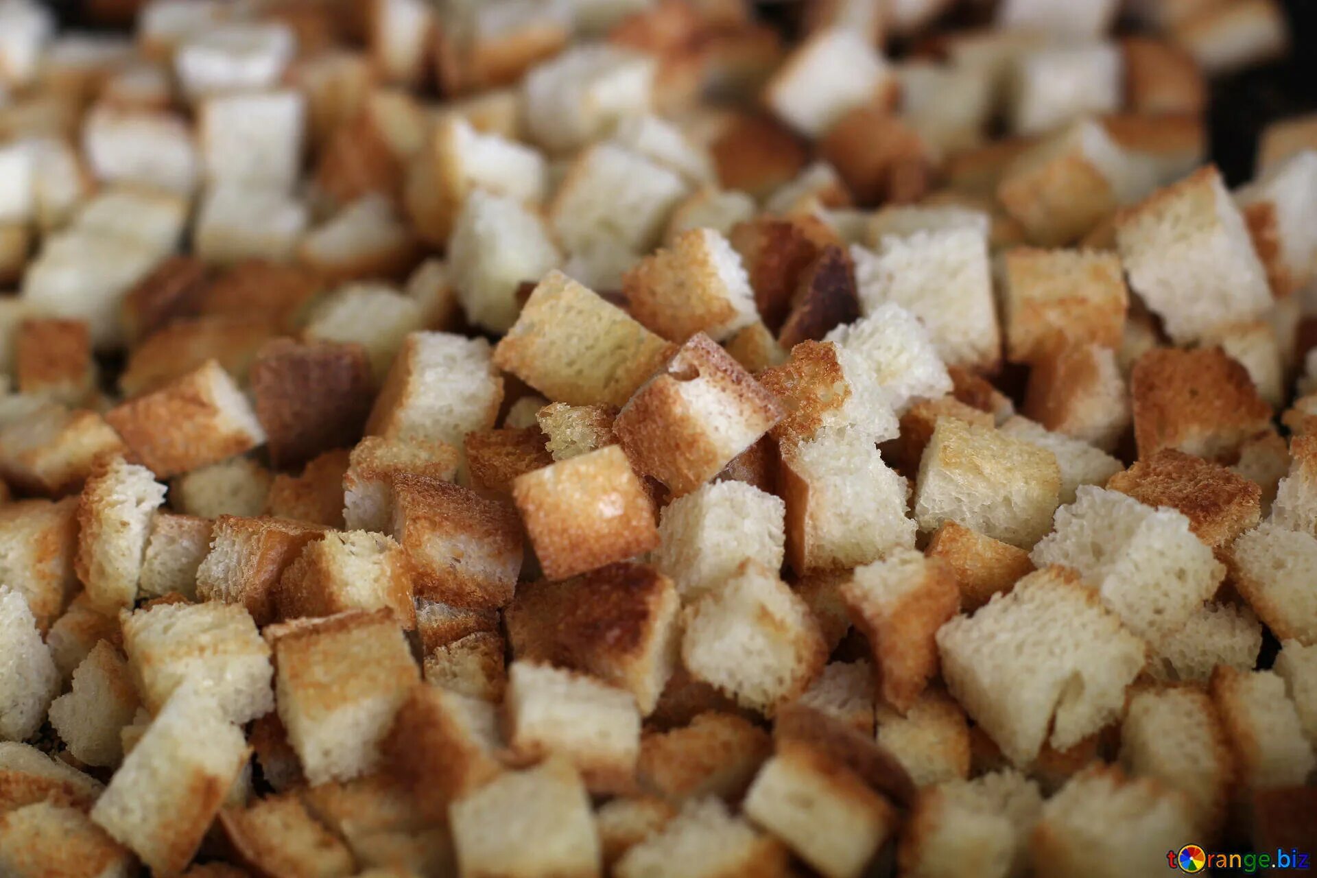 Сухарики из белого ХЛН. Сухари из хлеба. Сушеные сухари. Сухари из белого хлеба. Как посушить хлеб в духовке
