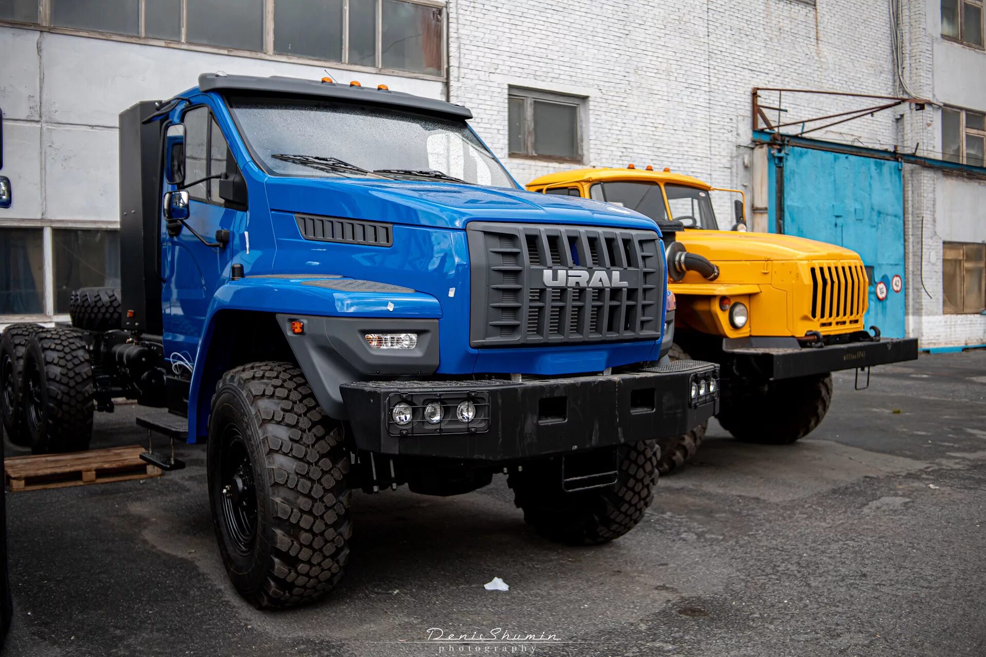 УРАЛАЗ Уральский автомобильный завод. Завод Урал Миасс. Завод УРАЛАЗ Миасс. Урал 58312а. Работа автомобилях урал