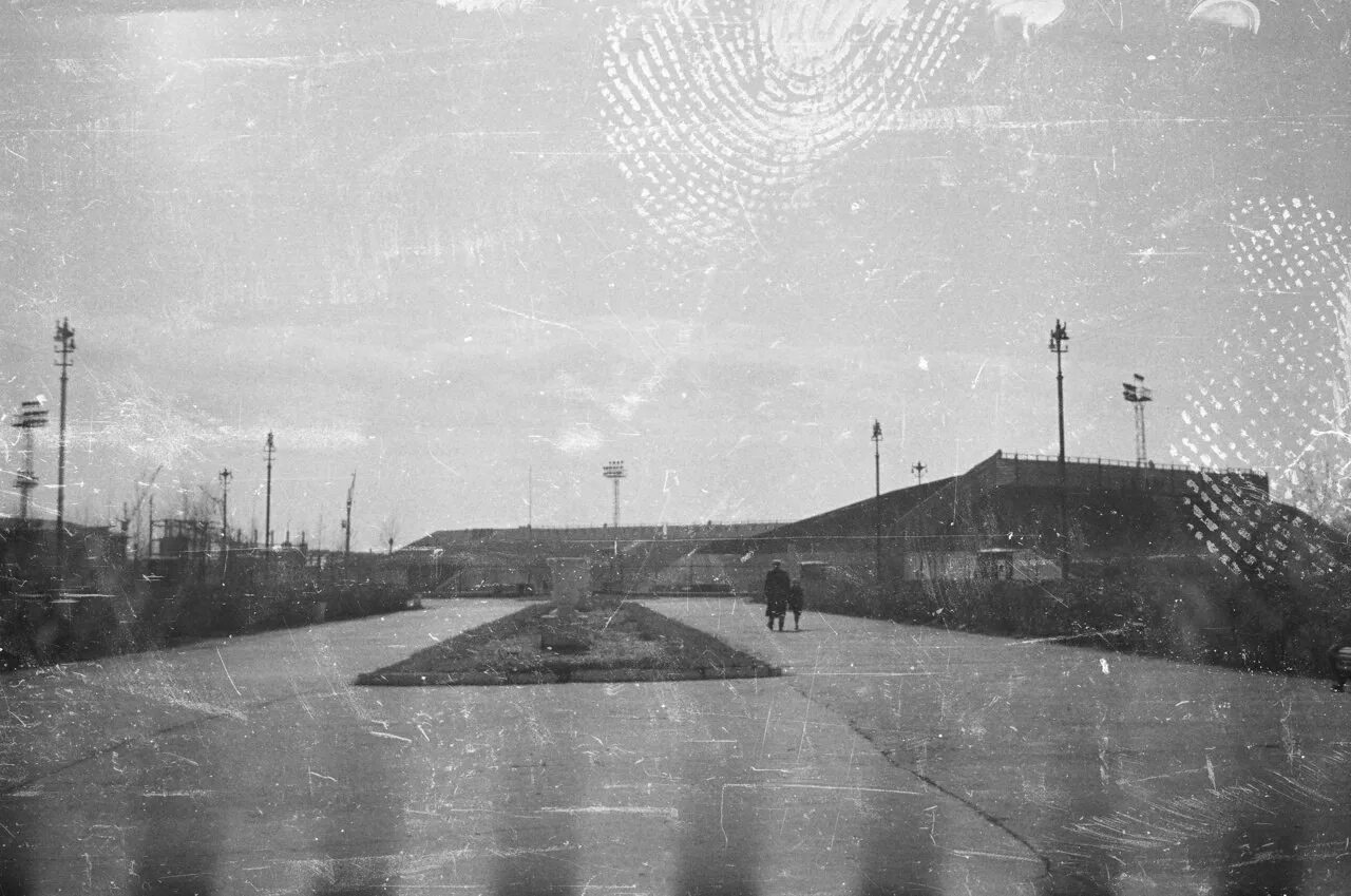 Полвека назад. Улица савоя 90 рим. Владимир пол века назад про взпо. Советские солдаты 1980-е годы. Полвека назад.