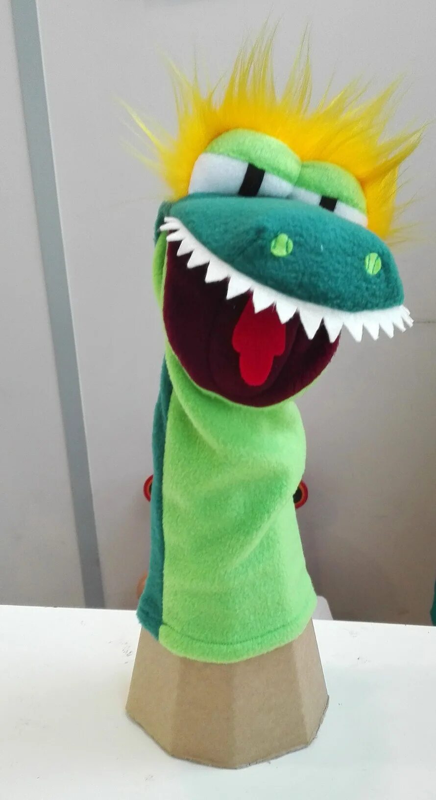 Голова дракона своими руками. Пейперкрафт дракон. Маска крокодила на голову. Маска динозавра jurassic world тирекс фурсьют. Как сделать дракона с открывающимся ртом.