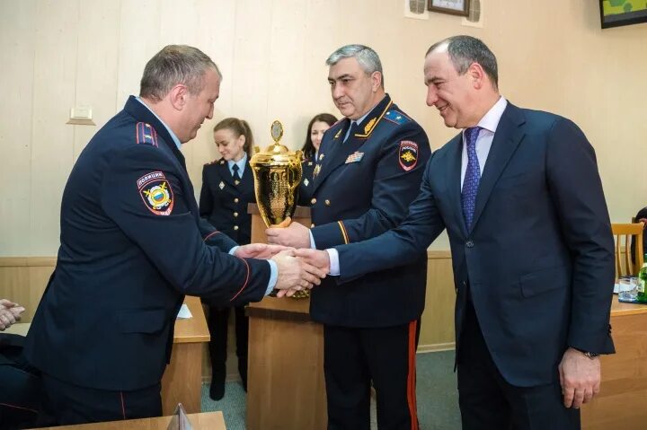 Офсин россии по карачаево-черкесской республике. Муравьев начальник фсин кчр. Начальник уфсин карачаево-черкесской республики. Уфсин по кчр. Уфсин по кчр.