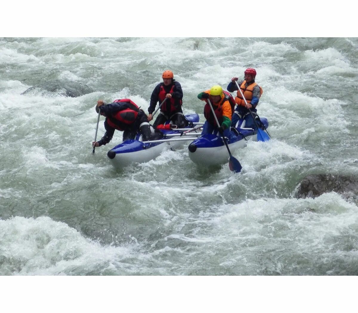 Сплавной катамаран. Катамаран для сплава. Катамаран надувной иркут. Катамаран сплав илеть. Катамараны белрафт 4.