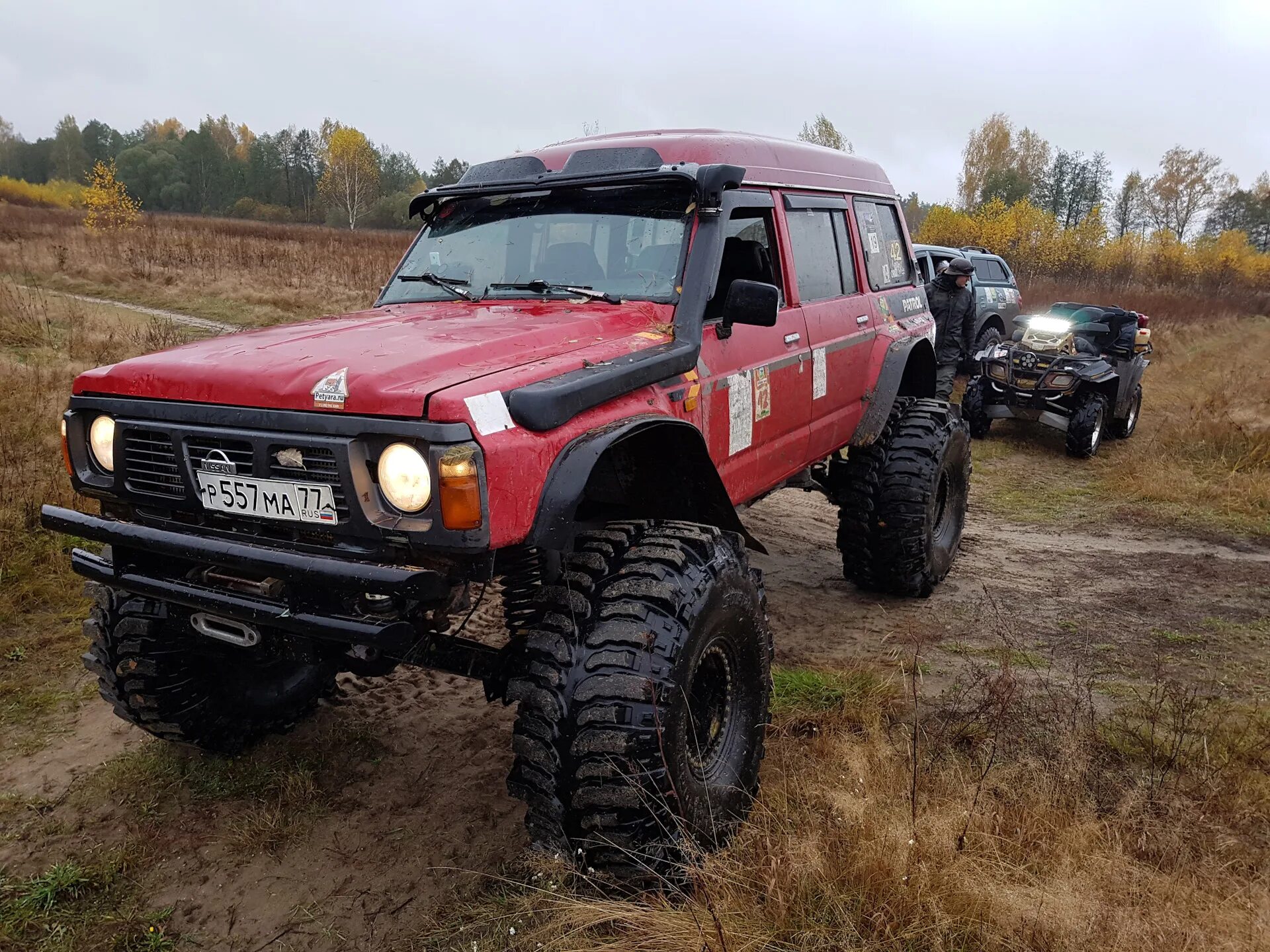 Ниссан патрол 60 купить. Nissan Patrol y60. Патрол 60. Ниссан Патрол 60. Ниссан Патрол 60 на 36 колесах.