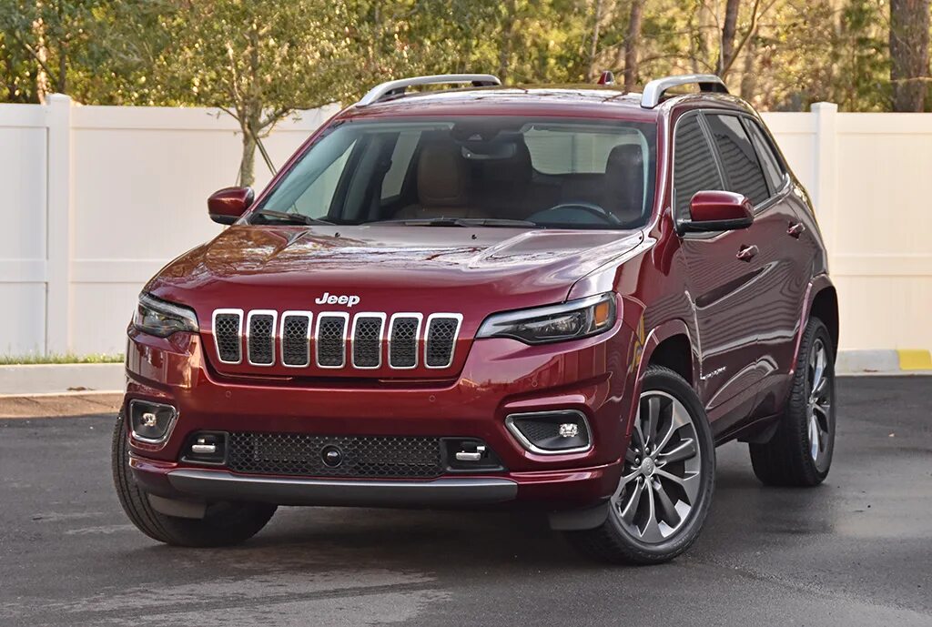 Jeep grand overland. Гранл черо 2019. Гранд чероки оверленд 2016 года. Jeep grand cherokee overland. Jeep grand overland.