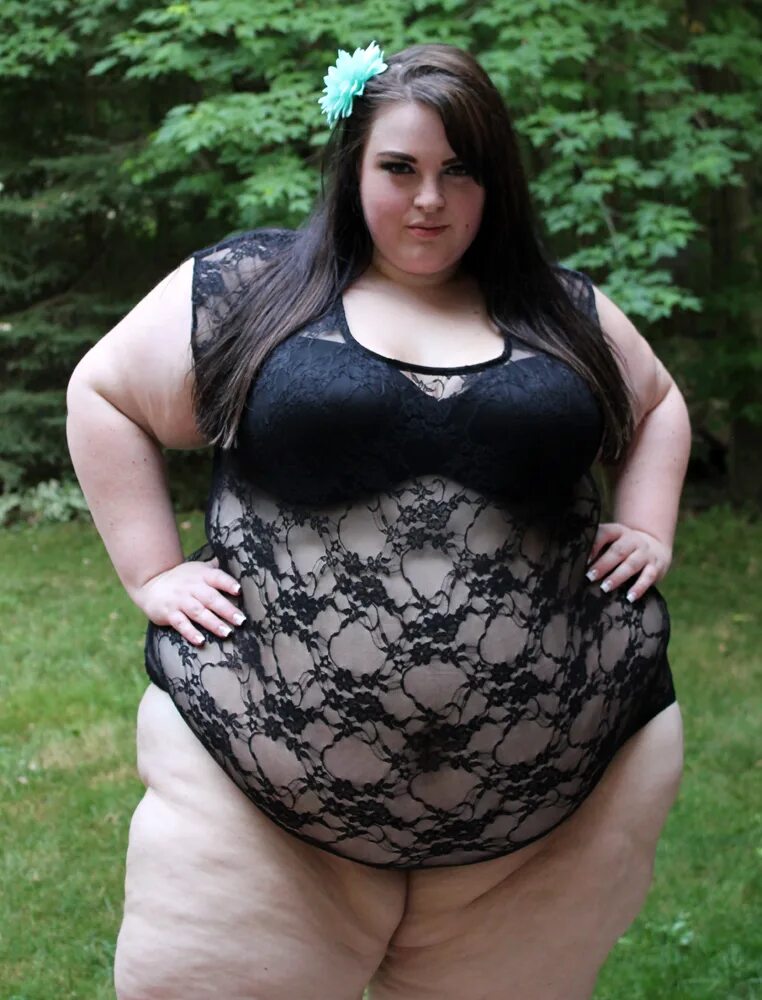 Ssbbw model. Маленькие толстушки.