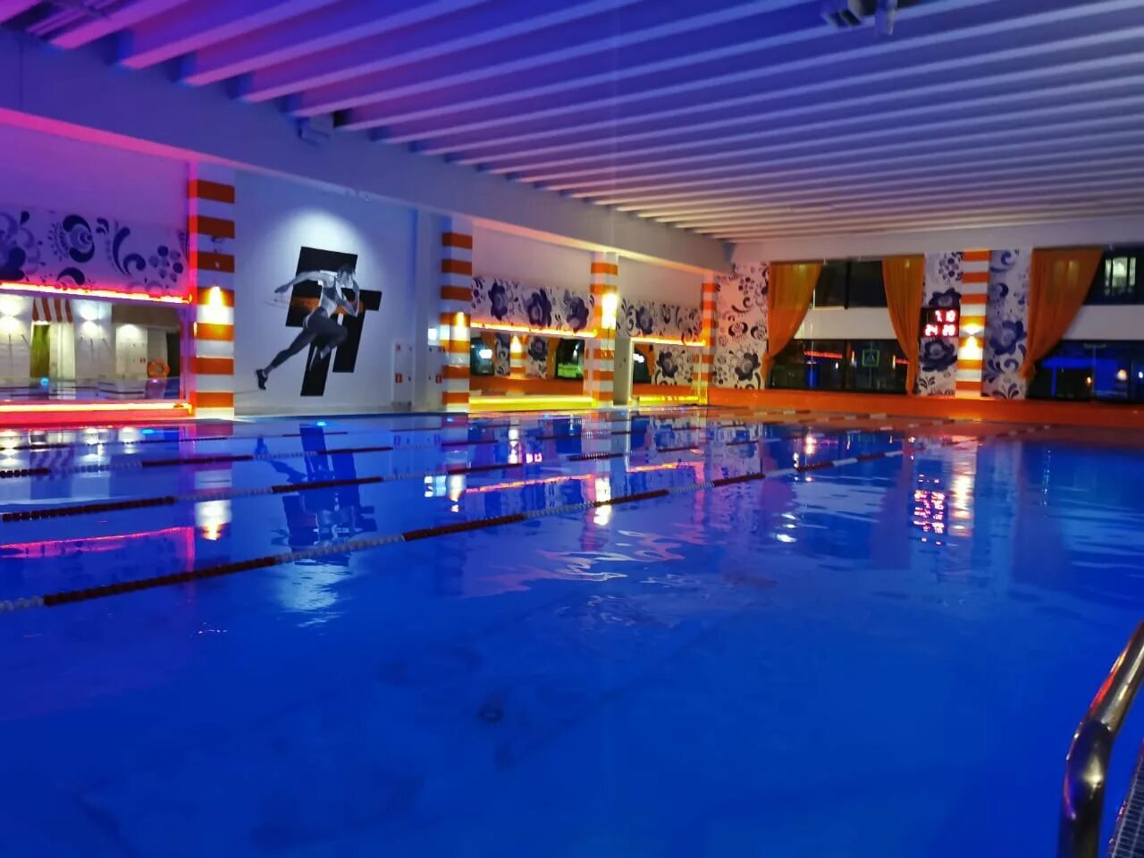 Мытищи летная 19 бассейн. Комплекс в мытищах с бассейном. Термы наутико мытищи. Бассейн генериум вольгинский. Московская область мытищи лётная улица с19 термы & фитнес.