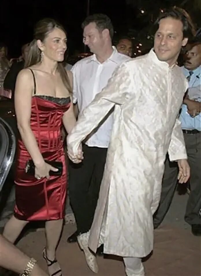 Арун найар и элизабет херли. Арун найар. Арун найар. Арун найар и элизабет херли. Лиз херли арун.