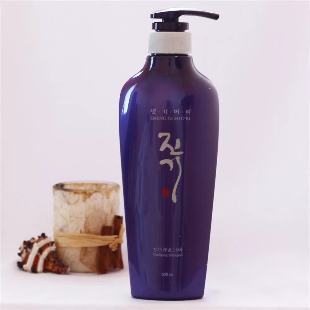 Корейский шампунь купить. Шампунь корейский Daeng gi meo. Daeng gi meo RI шампунь. Daeng gi meo RI Vitalizing Shampoo 500ml. Корейская косметика Daeng gi meo RI.