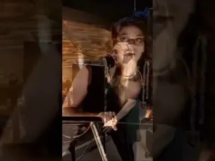 Песня из не родись красивой савичева
