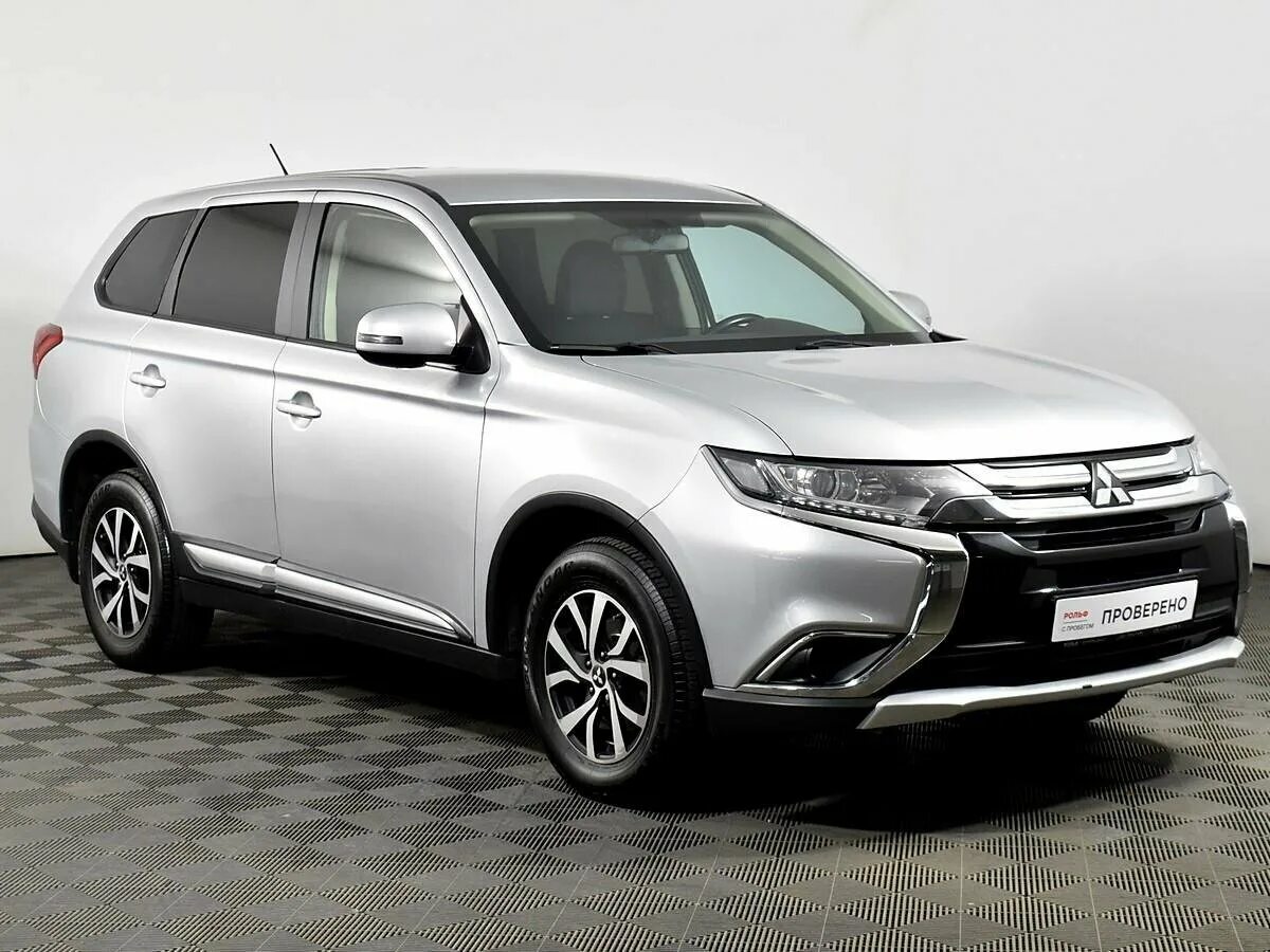 Митсубиси Аутлендер 2015. Mitsubishi Outlander 2015. Mitsubishi Outlander 3. Митсубиси Аутлендер 2018.