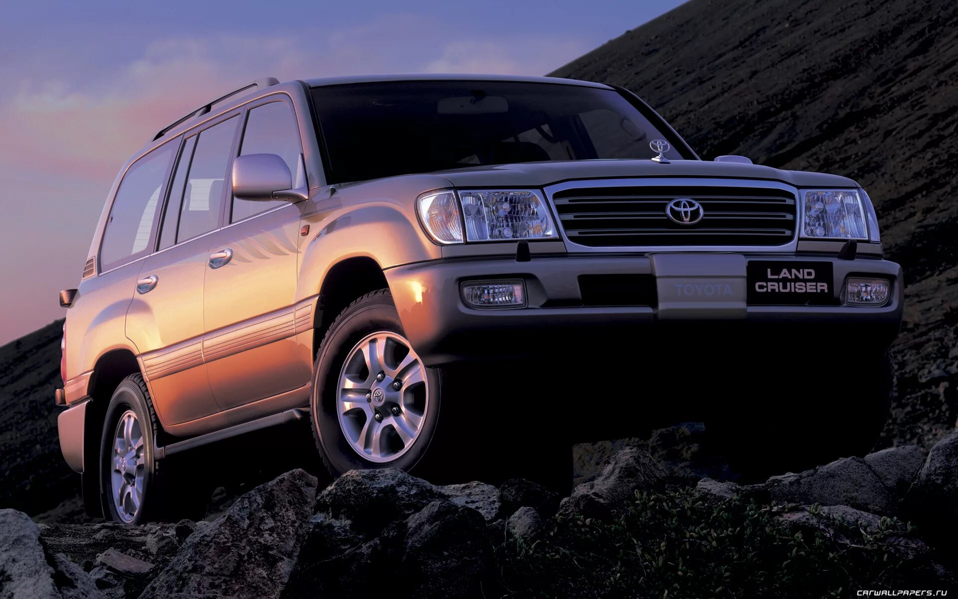 Тойота лаун круизер 100. Toyota land cruiser 100 1998. Toyota land cruiser j100. Toyota land cruiser 100 vx v8. Toyota land cruiser 100 1998.