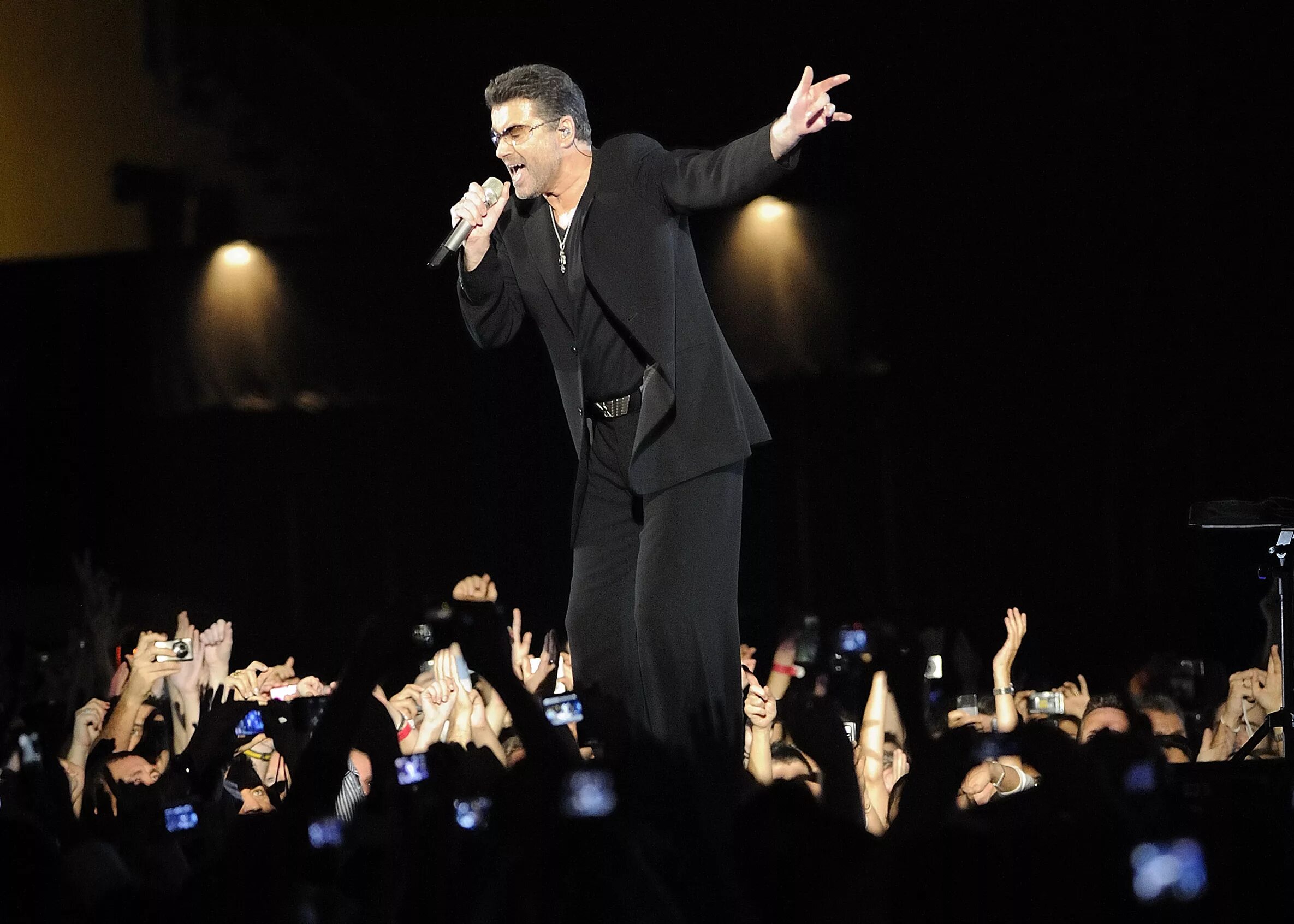 George Michael концерт. Концерт Джорджа Майкла в Москве 2007.