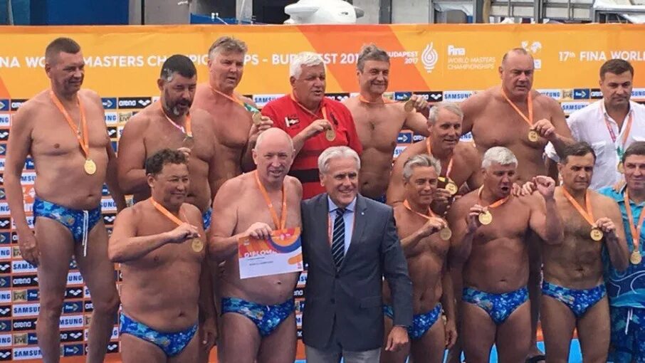 Водное поло. Женская сборная по водному поло токио 2020. Игра по водному поло. Вотерпол ханты мансийск. Чемпионат по водному поло.